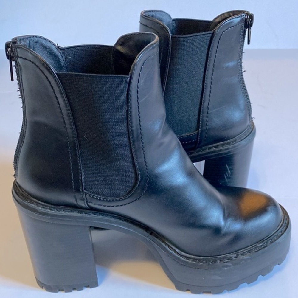 Madden Girl Kimora Heeled Boots Black Size 7.5